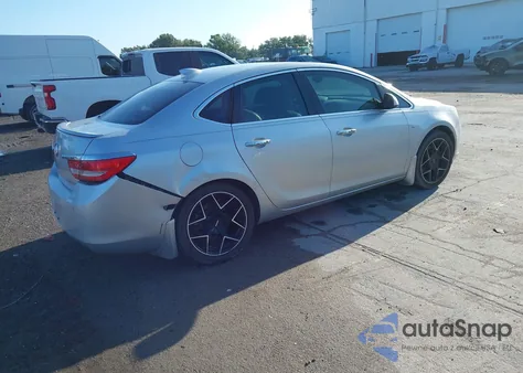 2016 Buick Verano Premium Turbo Group из США, поврежденный, VIN 1G4PT5SV6G4132223